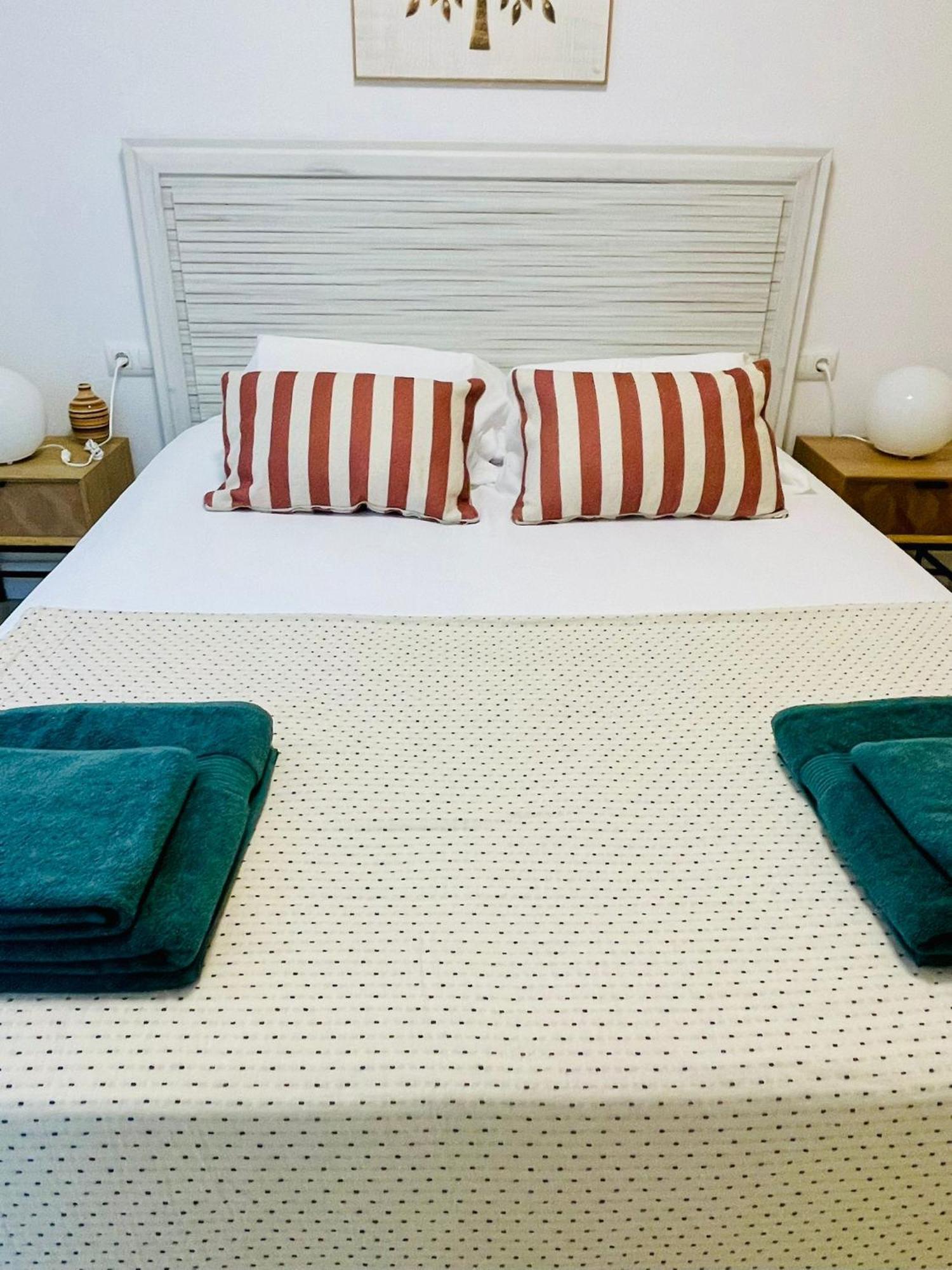 Apartamentos Familiares Puerto Nova Cartagena Exterior foto